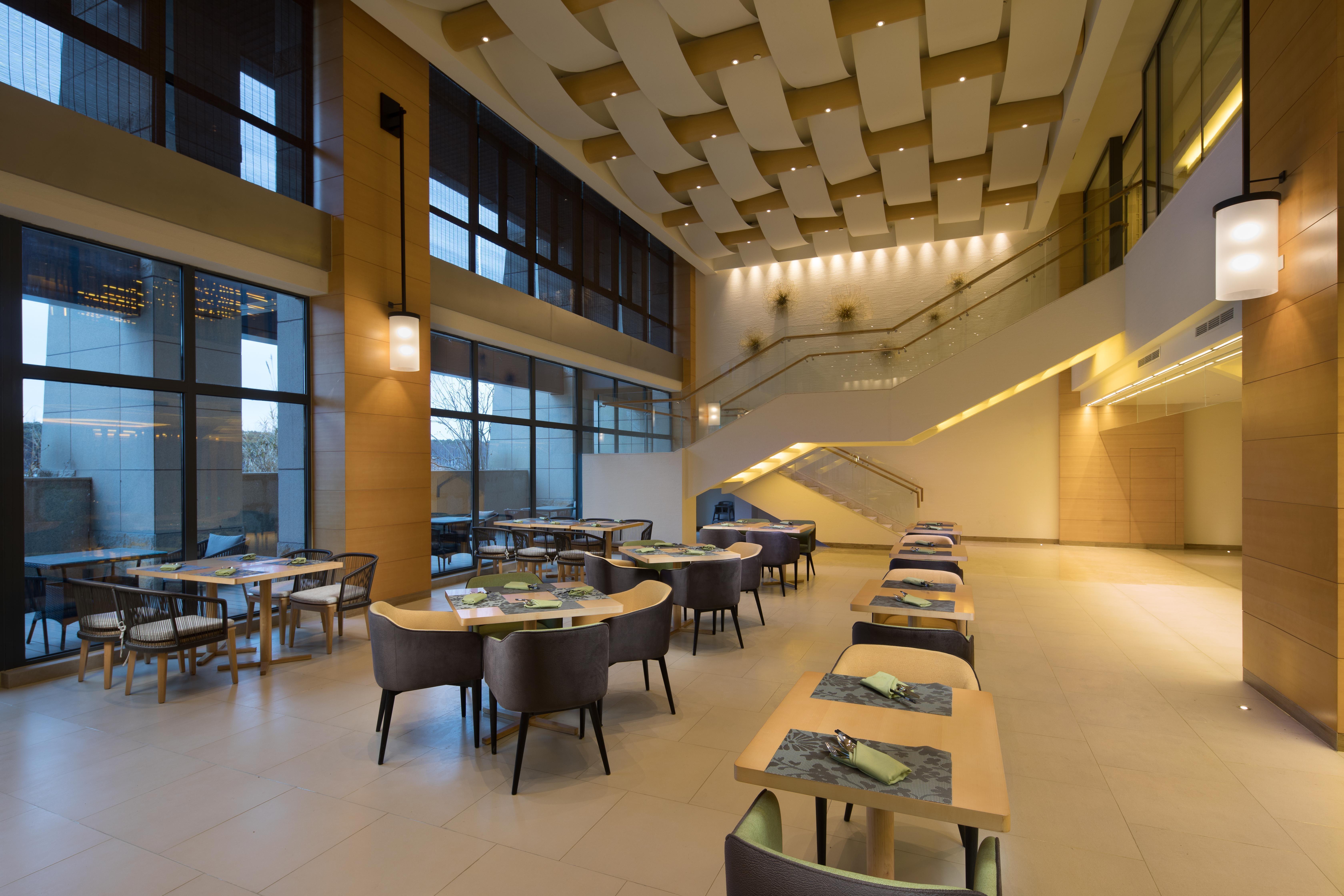 Holiday Inn Kunshan Huaqiao By Ihg Exterior photo