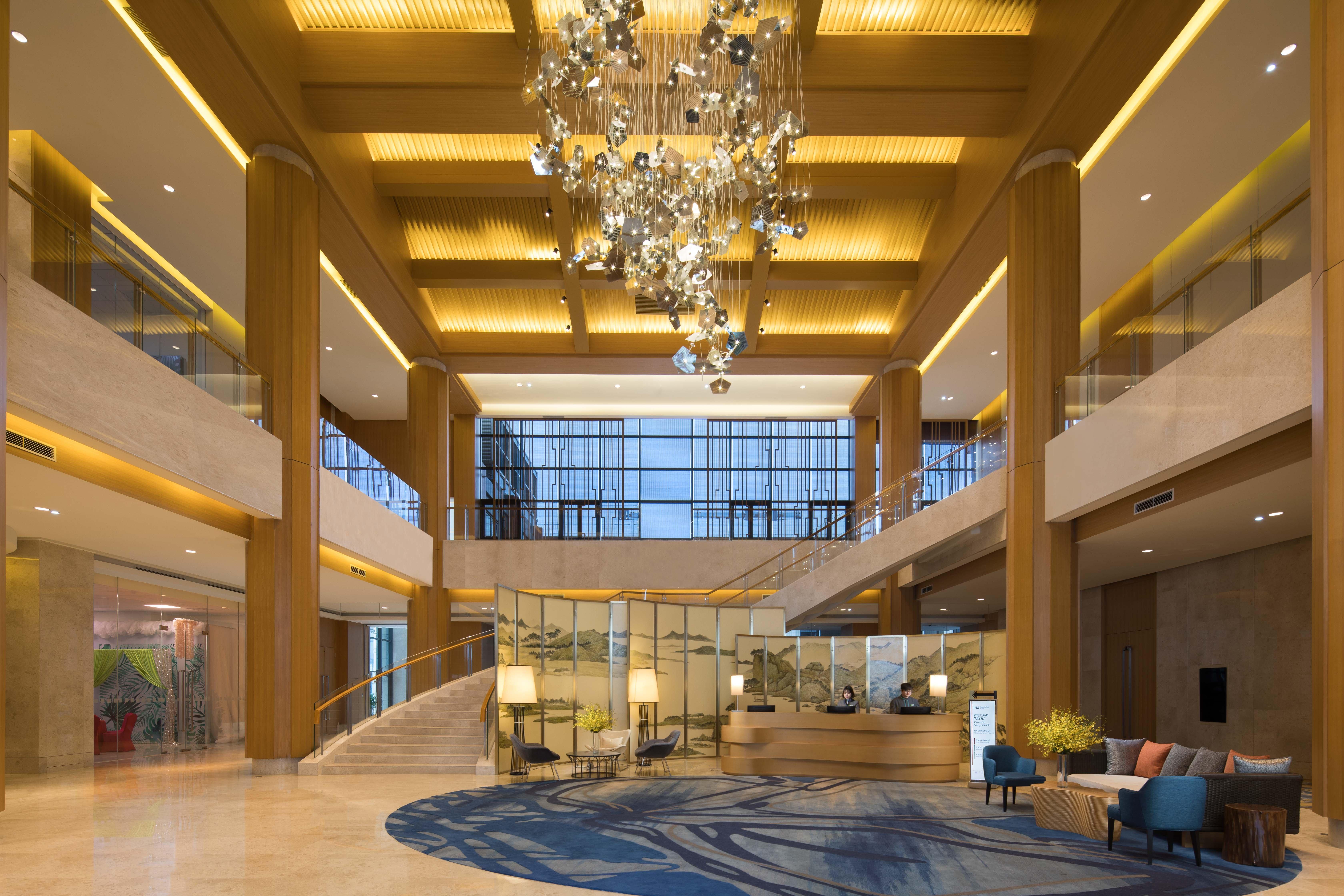 Holiday Inn Kunshan Huaqiao By Ihg Exterior photo