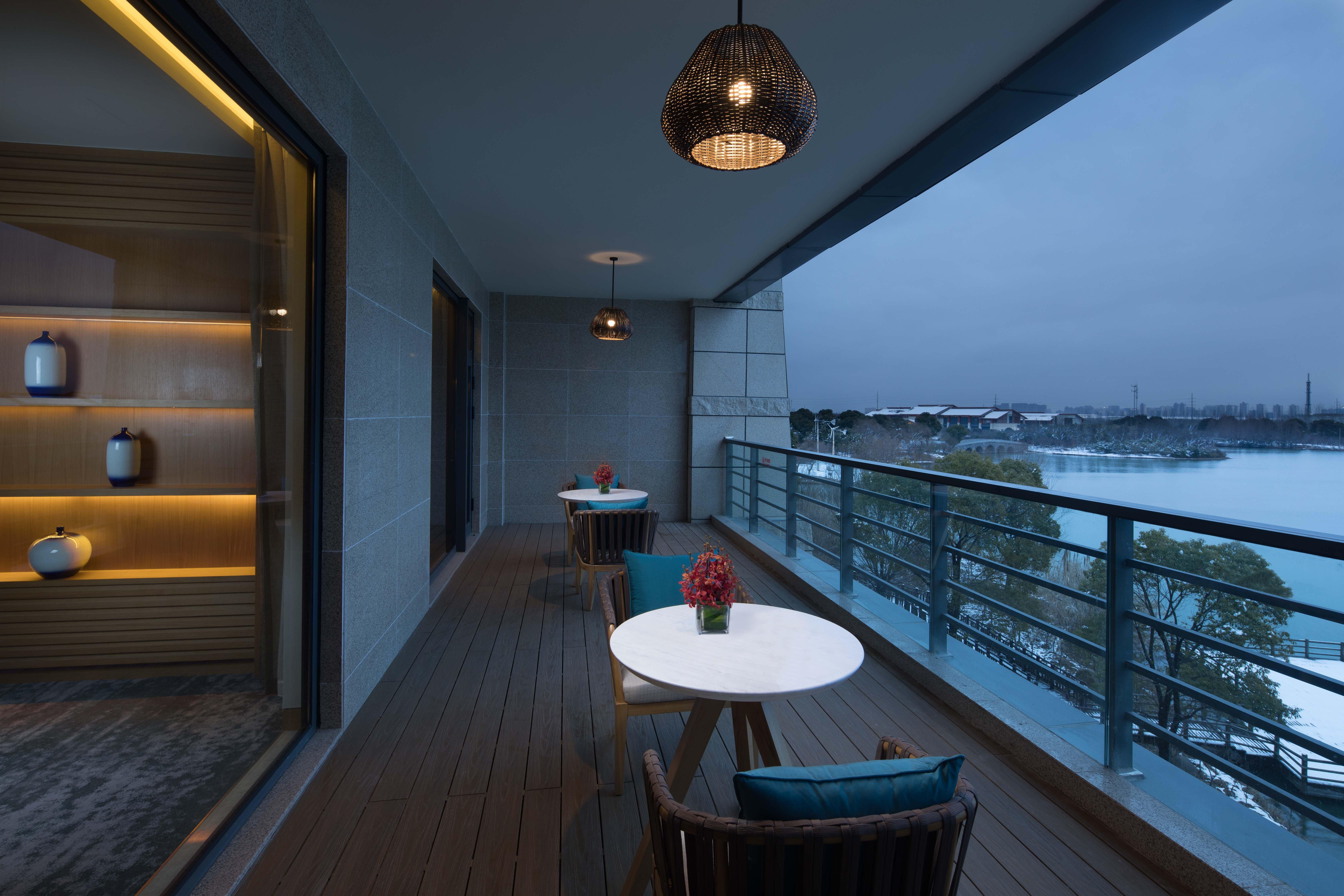 Holiday Inn Kunshan Huaqiao By Ihg Exterior photo